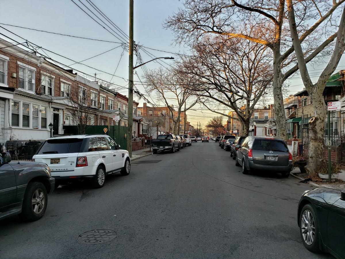 Brooklyn 3 Bedroom 1 Bathroom 8 Minutes To Subway 30 Minutes To Manhattan Нью-Йорк Екстер'єр фото