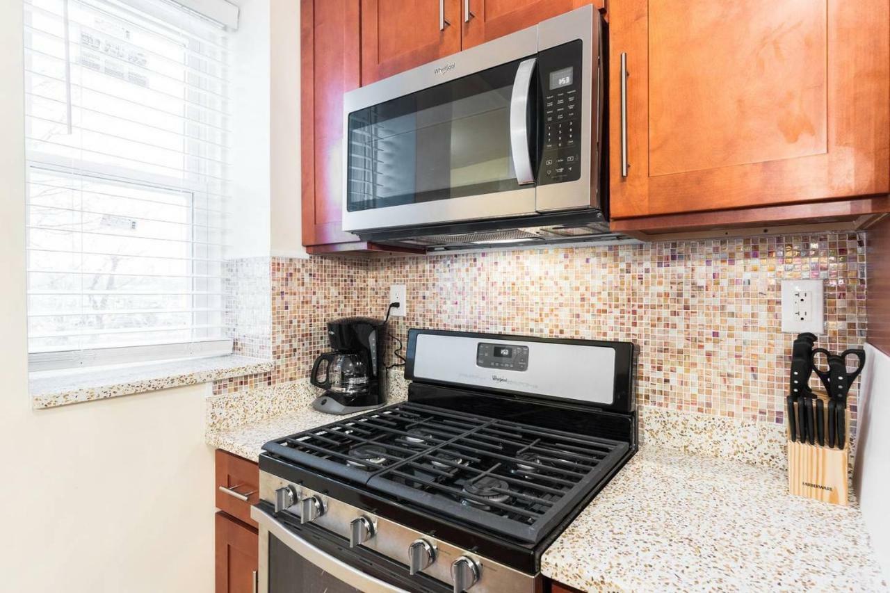 Brooklyn 3 Bedroom 1 Bathroom 8 Minutes To Subway 30 Minutes To Manhattan Нью-Йорк Екстер'єр фото